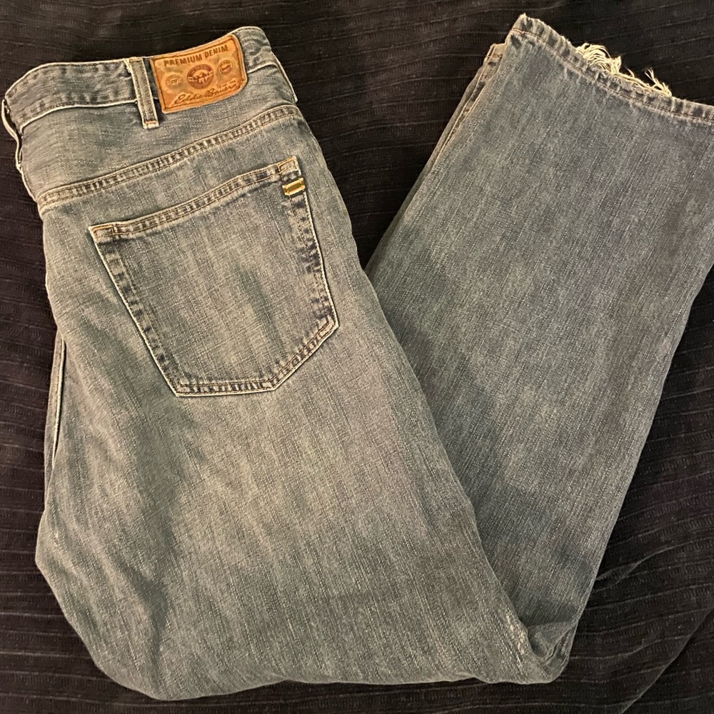Eddie Bauer Men's Relaxed Jeans - Blue
